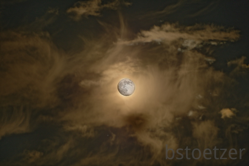 Mond weiss überlagert 1921